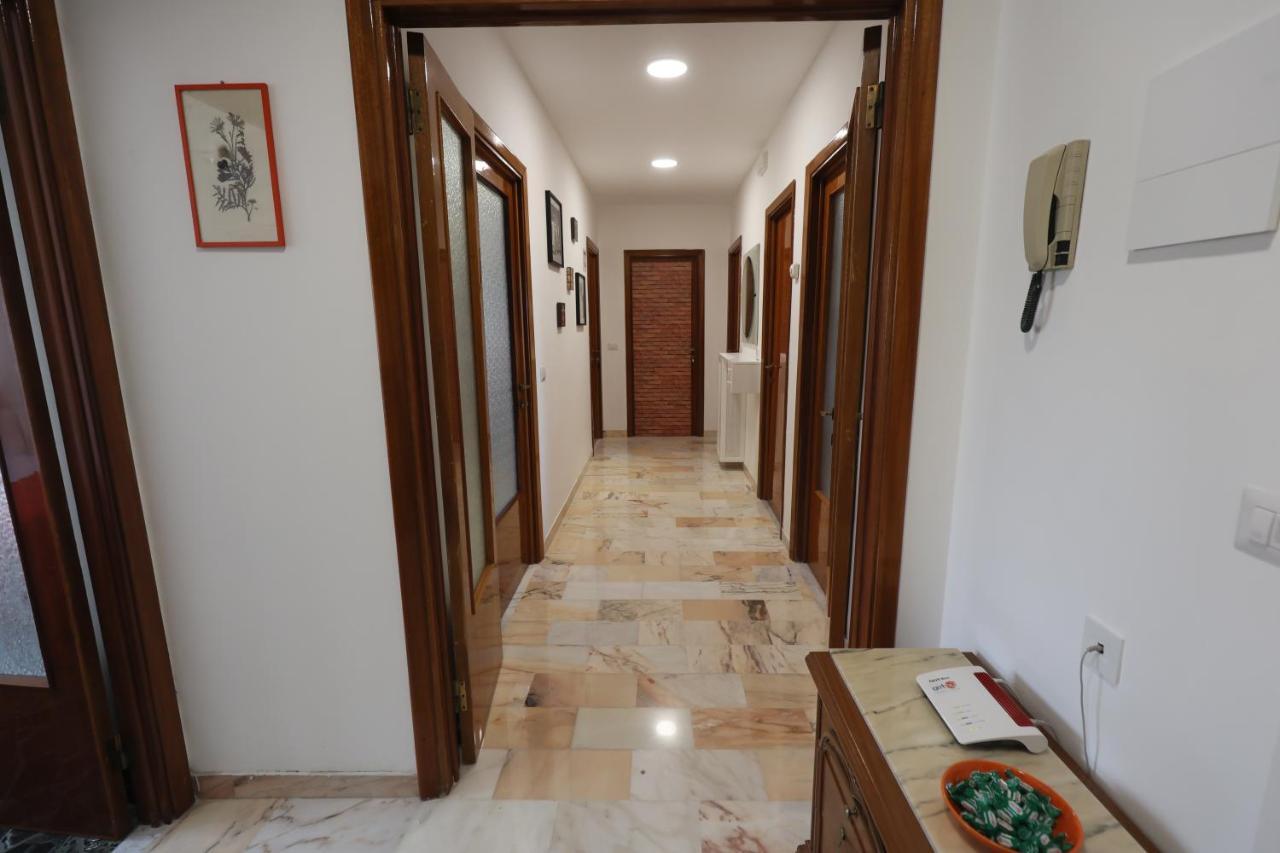 B&B 814 فيرمو المظهر الخارجي الصورة
